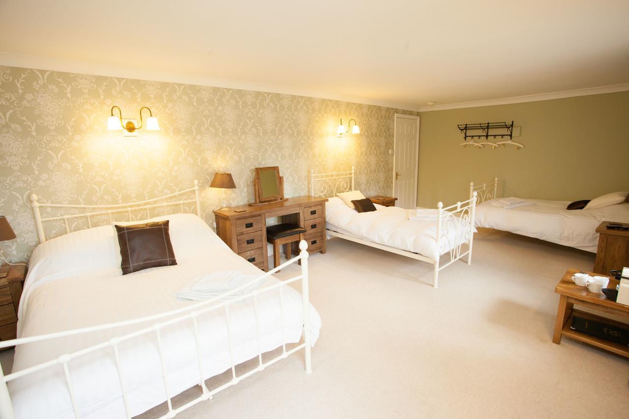 The Seven Stars Inn Pewsey Esterno foto