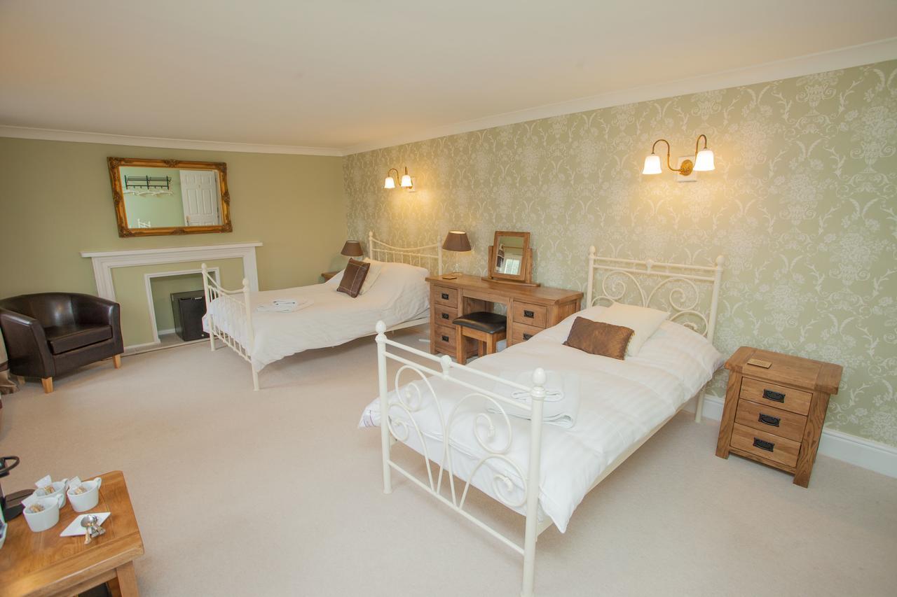 The Seven Stars Inn Pewsey Esterno foto